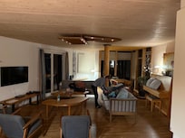 Living room/dining room