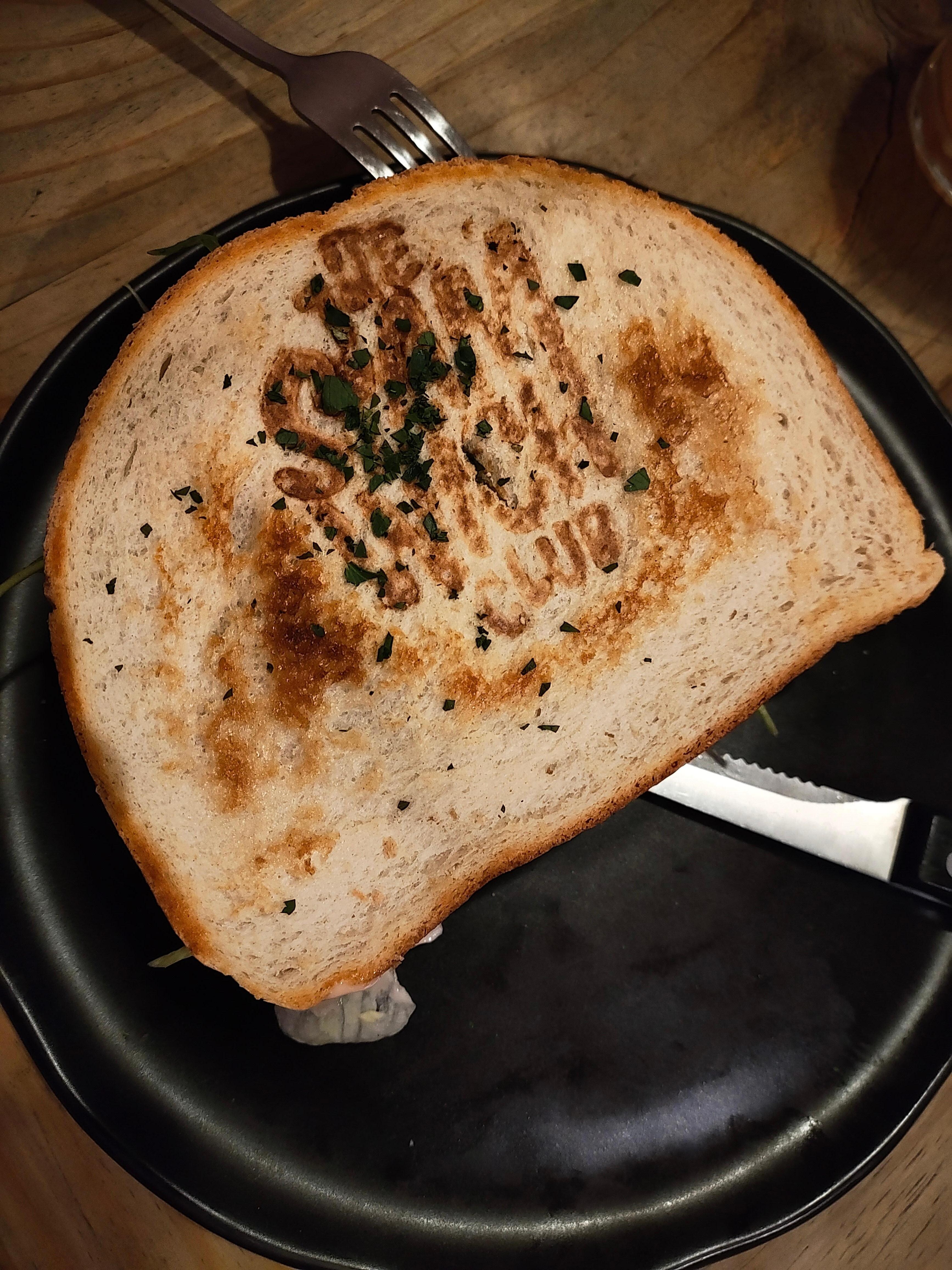 Slam'wich Restaurant 