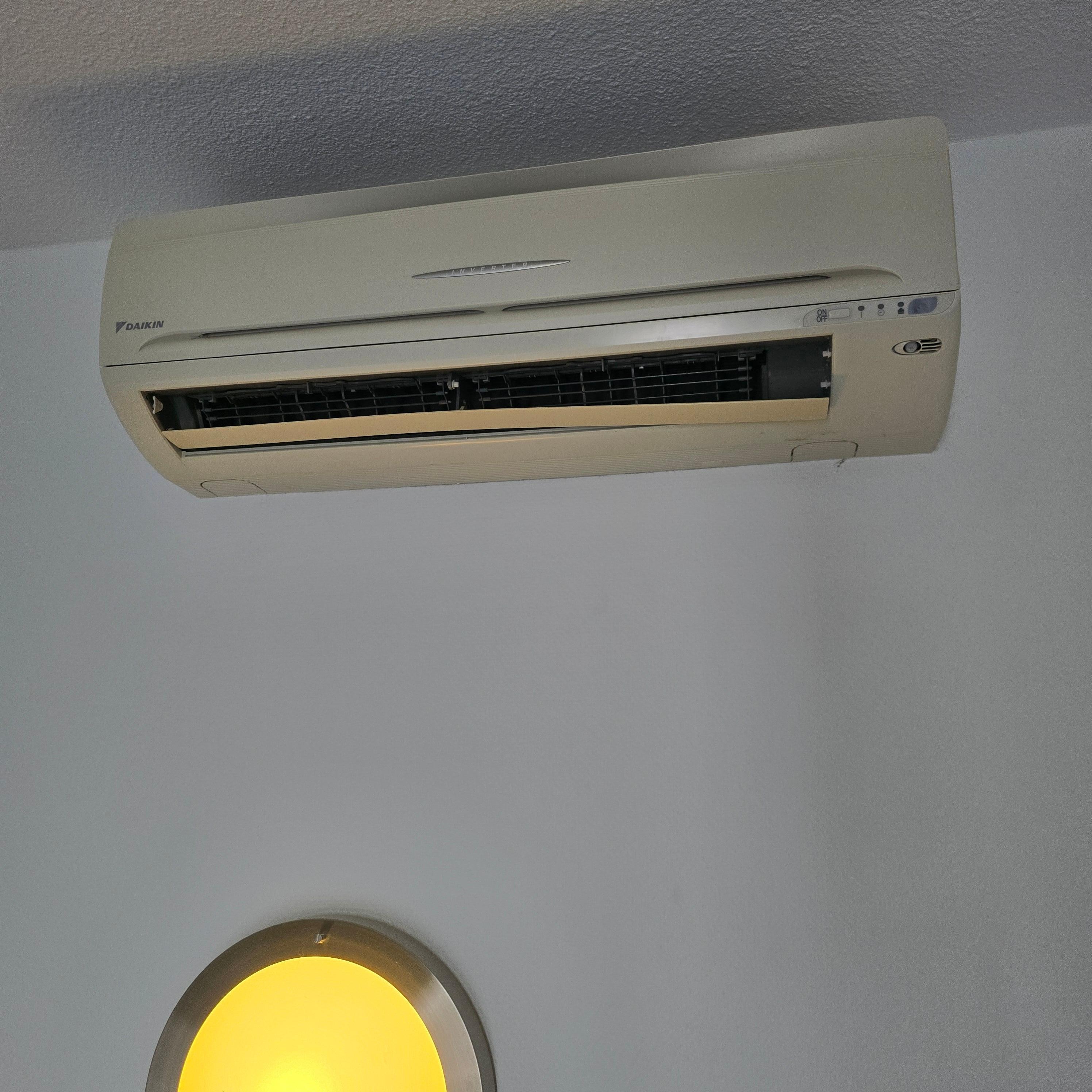 Not working airco in bed room