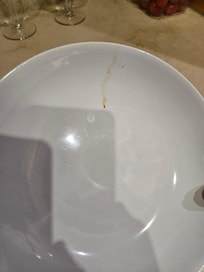 Vaisselle doit être lavée au complet avant usage