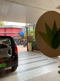 フロントから見た前のお店の様子