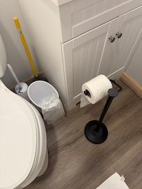 Trash can need to have the liner properly placed. DONT BE LAZY!!!