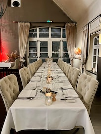 Restaurant with excellent food and service.