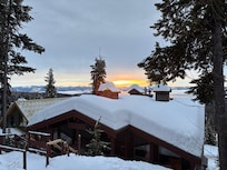 View of the house from the ski out in the bsck