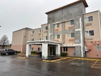 Wasn’t what we expected your photos on Expedia was from along time ago ago property very rundown