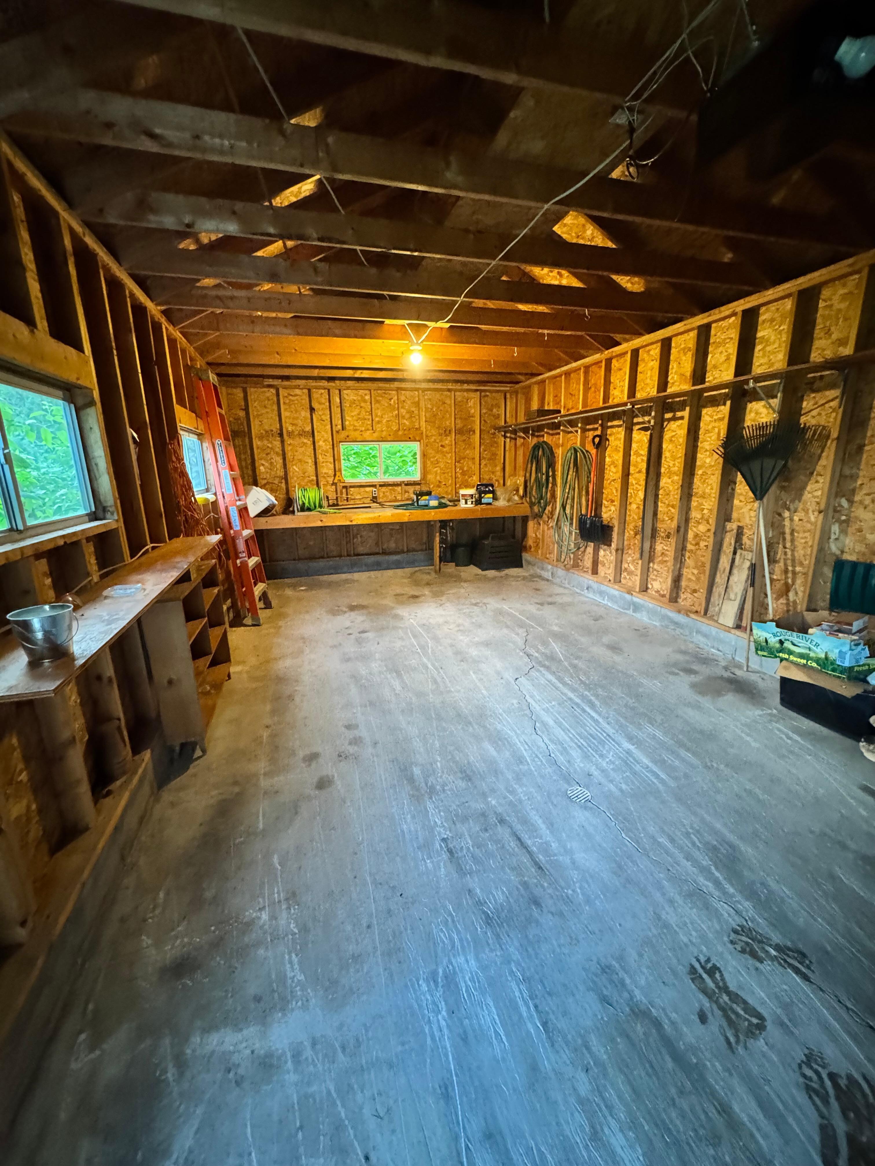 Great space in the garage. 