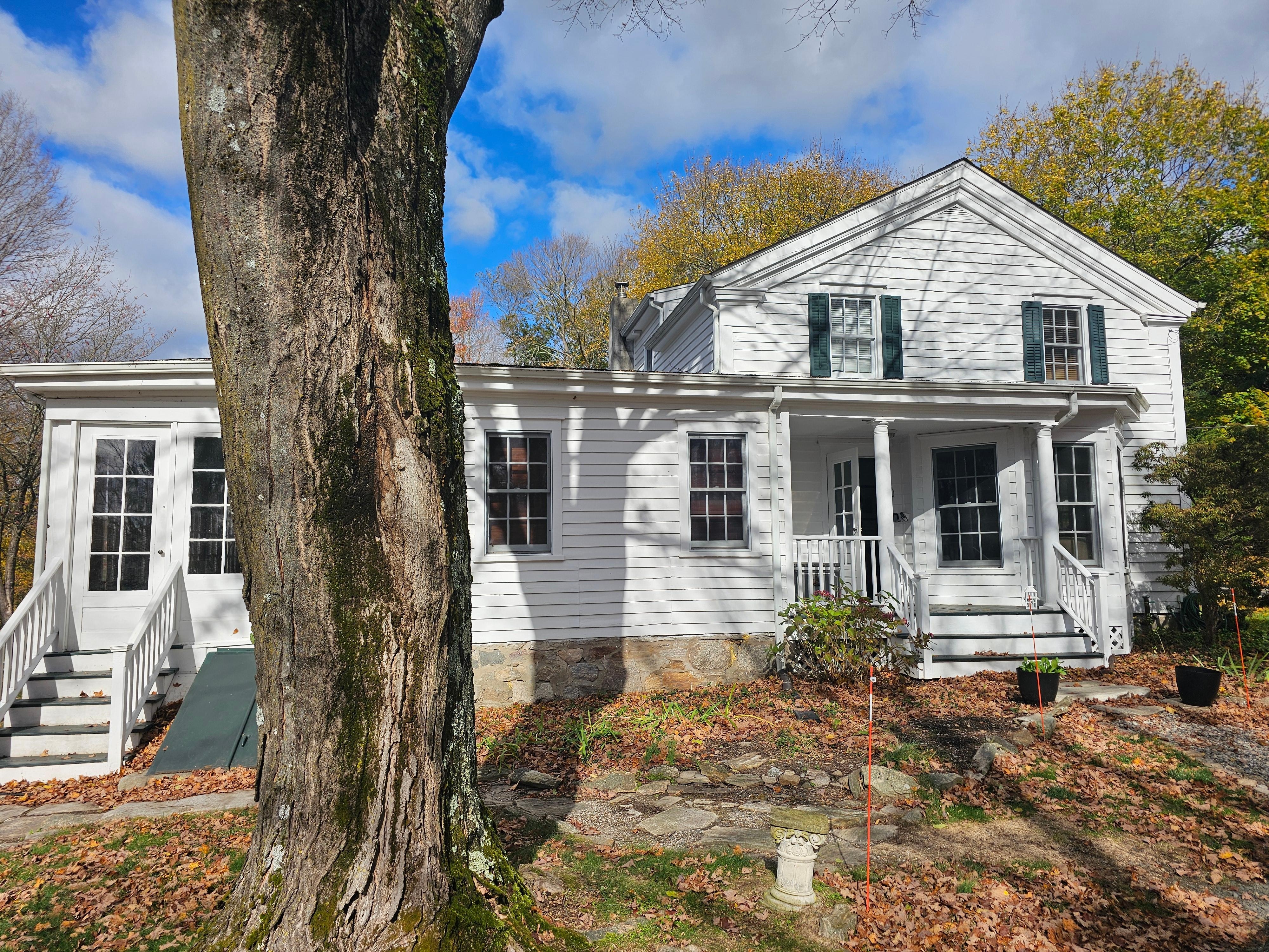 The farmhouse from the front