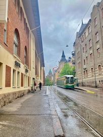 トラムで市街地まで5〜6分
周辺は閑静な住宅街