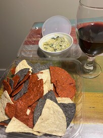 Not a charcuterie board, but still yummy! 14 Hands Merlot was good! The perfect sweetness & oakiness for me.