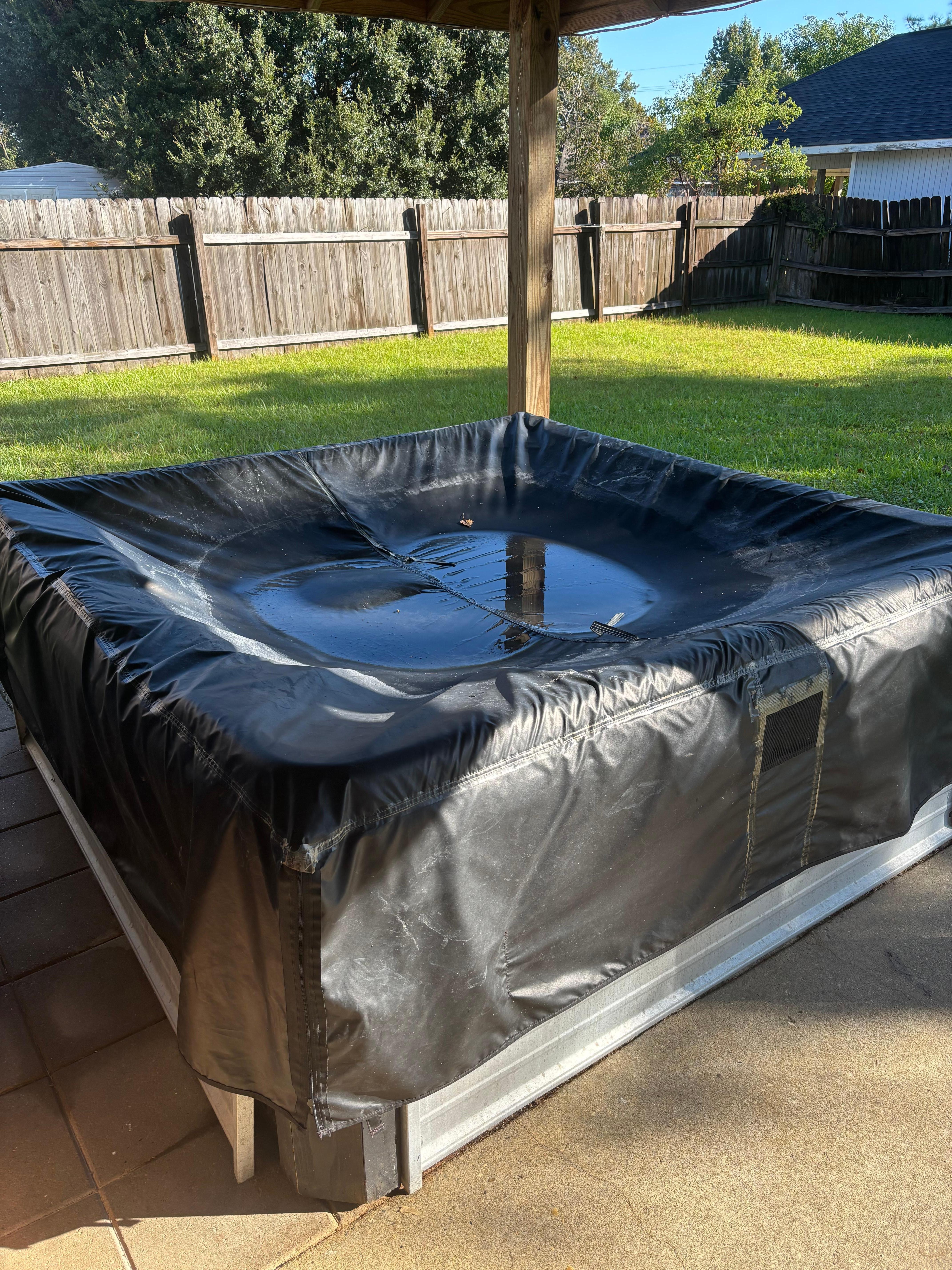 Hot tub should be replaced/repaired or not listed prominently in the description 