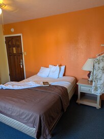 No headboard