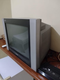 "TV de LCD 32 polegadas"