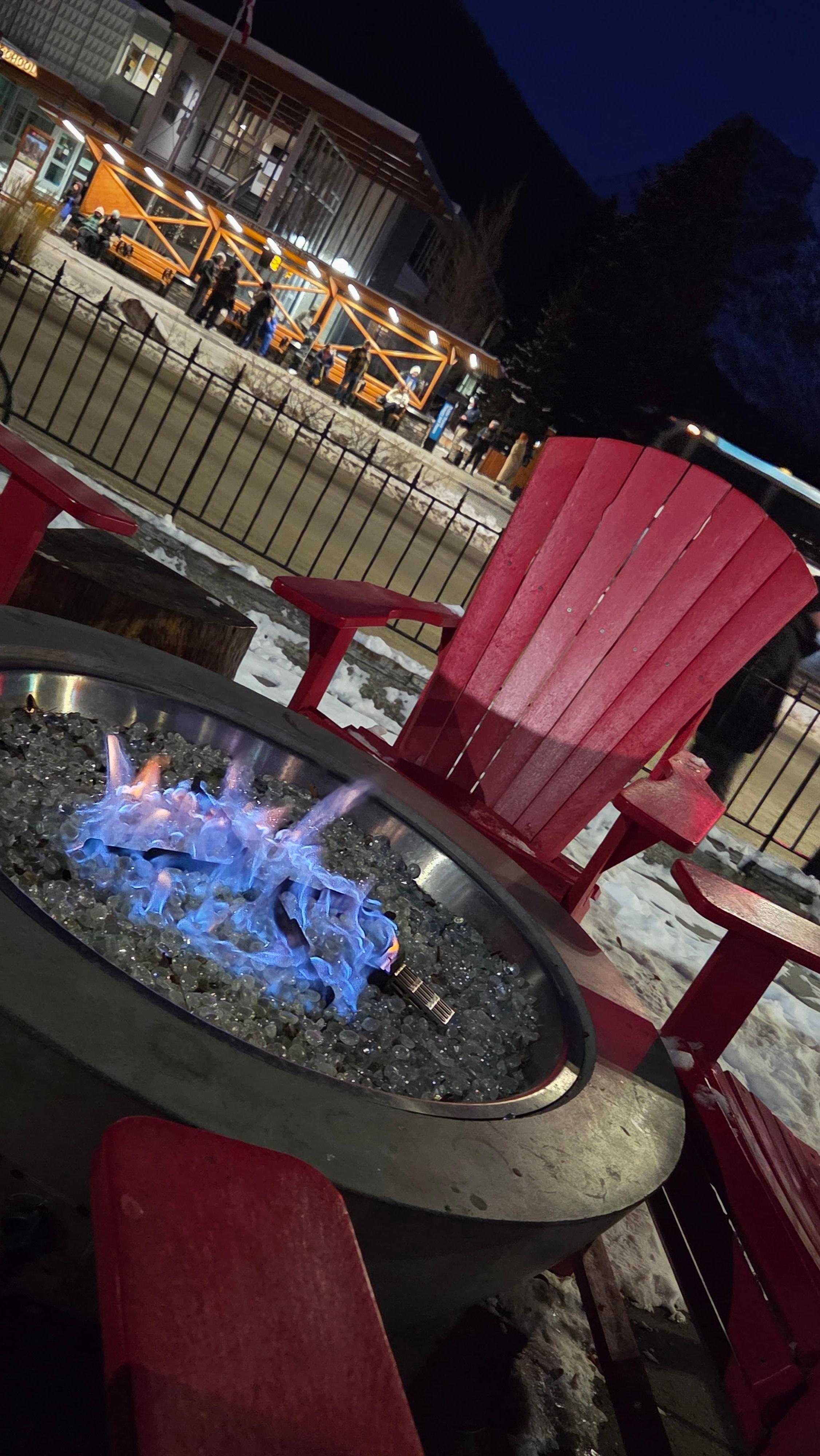 Good earth cafe right next to the hotel with amazing views as well