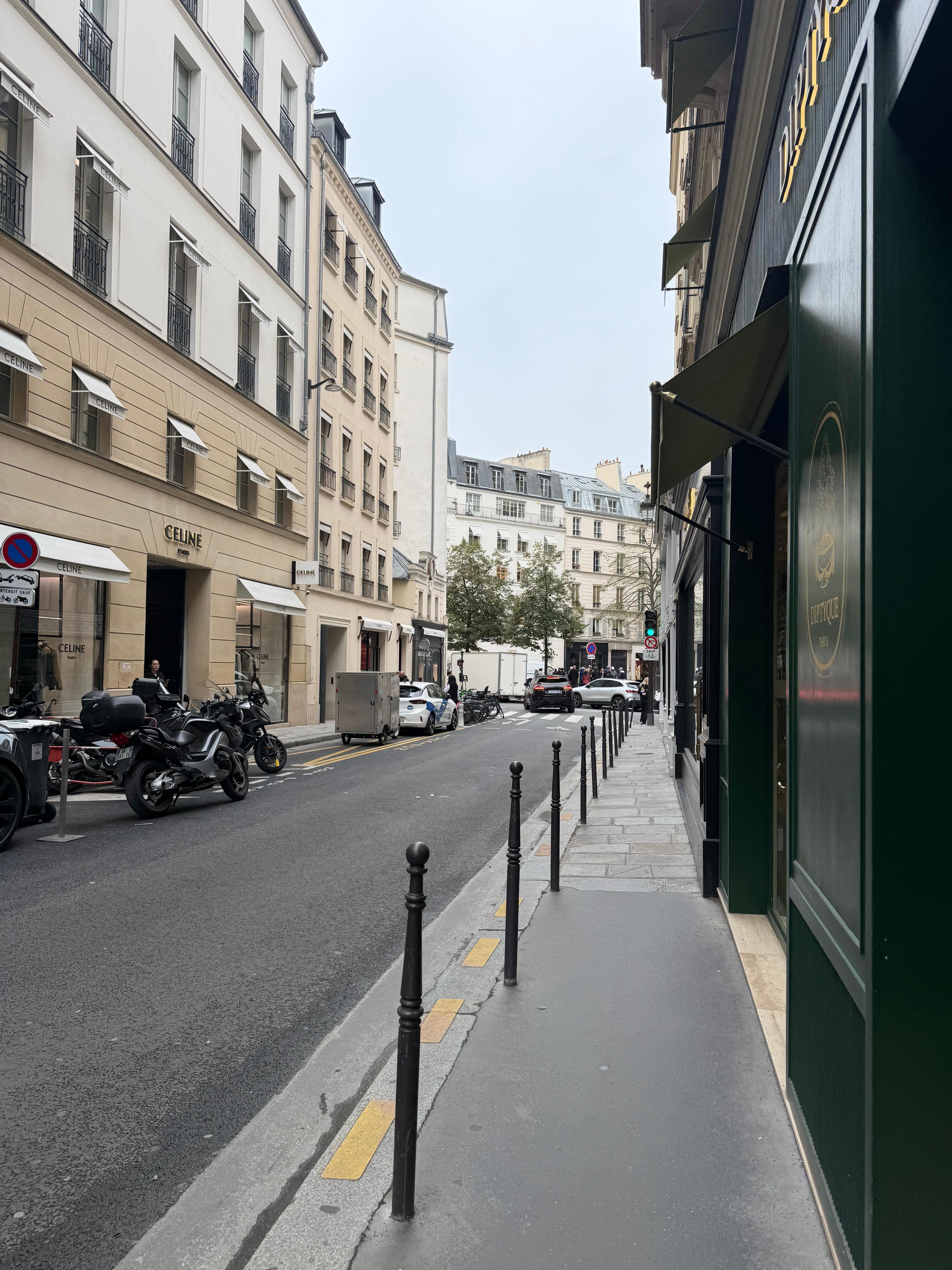 Street view to the right of apt front door