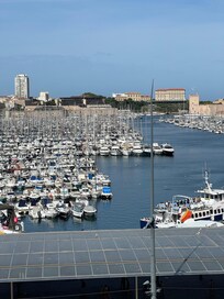 Vu sur le Vieux Port