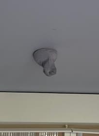 Dirty socks on the fire detector on the ceiling when checked-in a room. We requested to change the room, but they said no room to change. No manager during weekend, and staff got no empowerment!