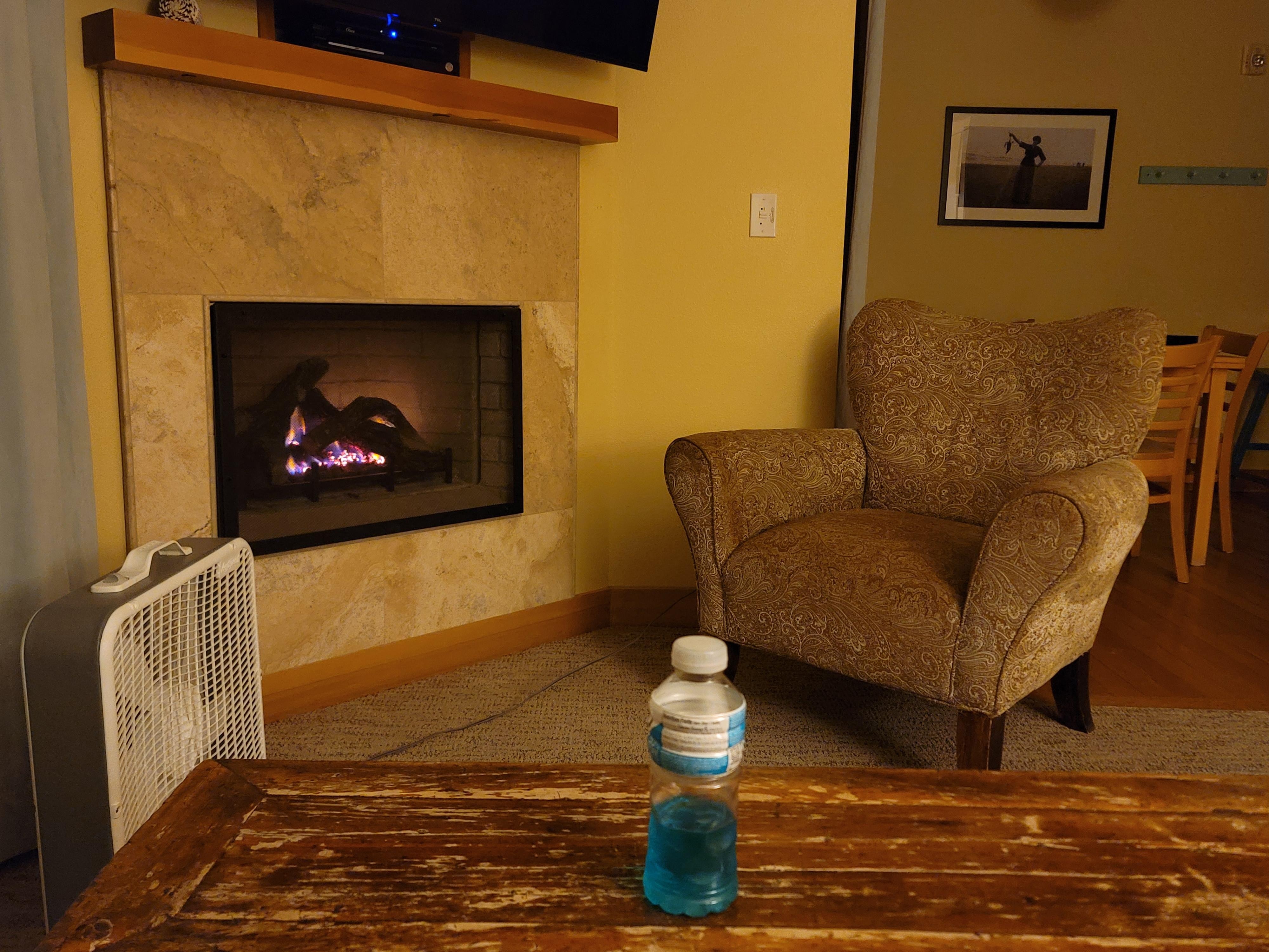 Even had a portable fan.