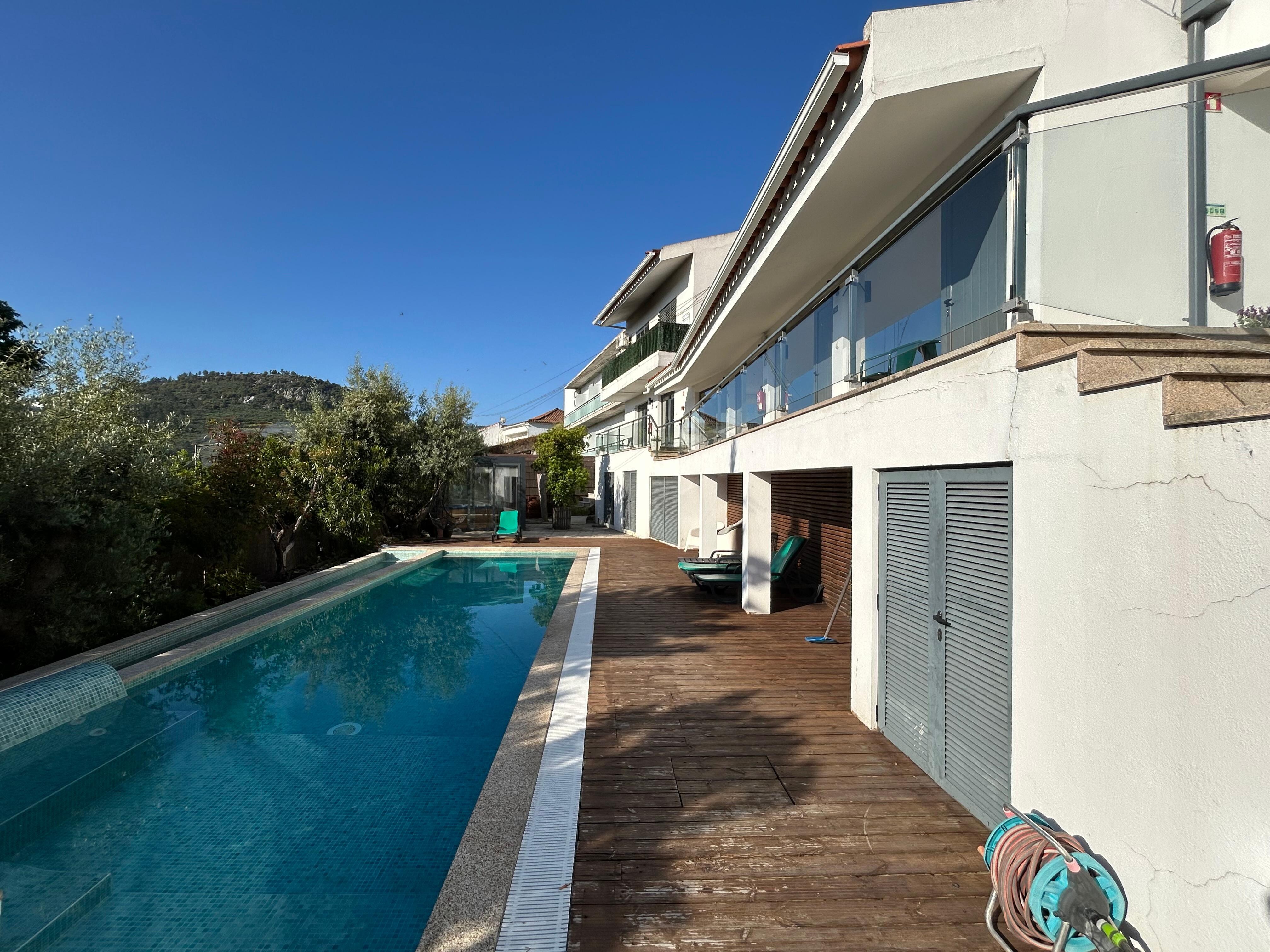 Rooms overlooking the pool