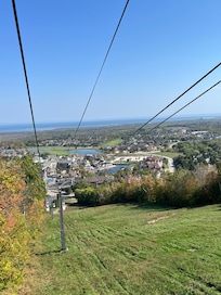 great view from the gondola in the day time