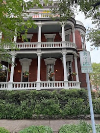 President St. side with outdoor patio areas