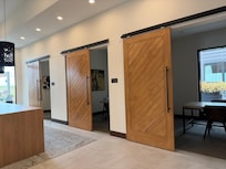 There is a solo meeting rooms.