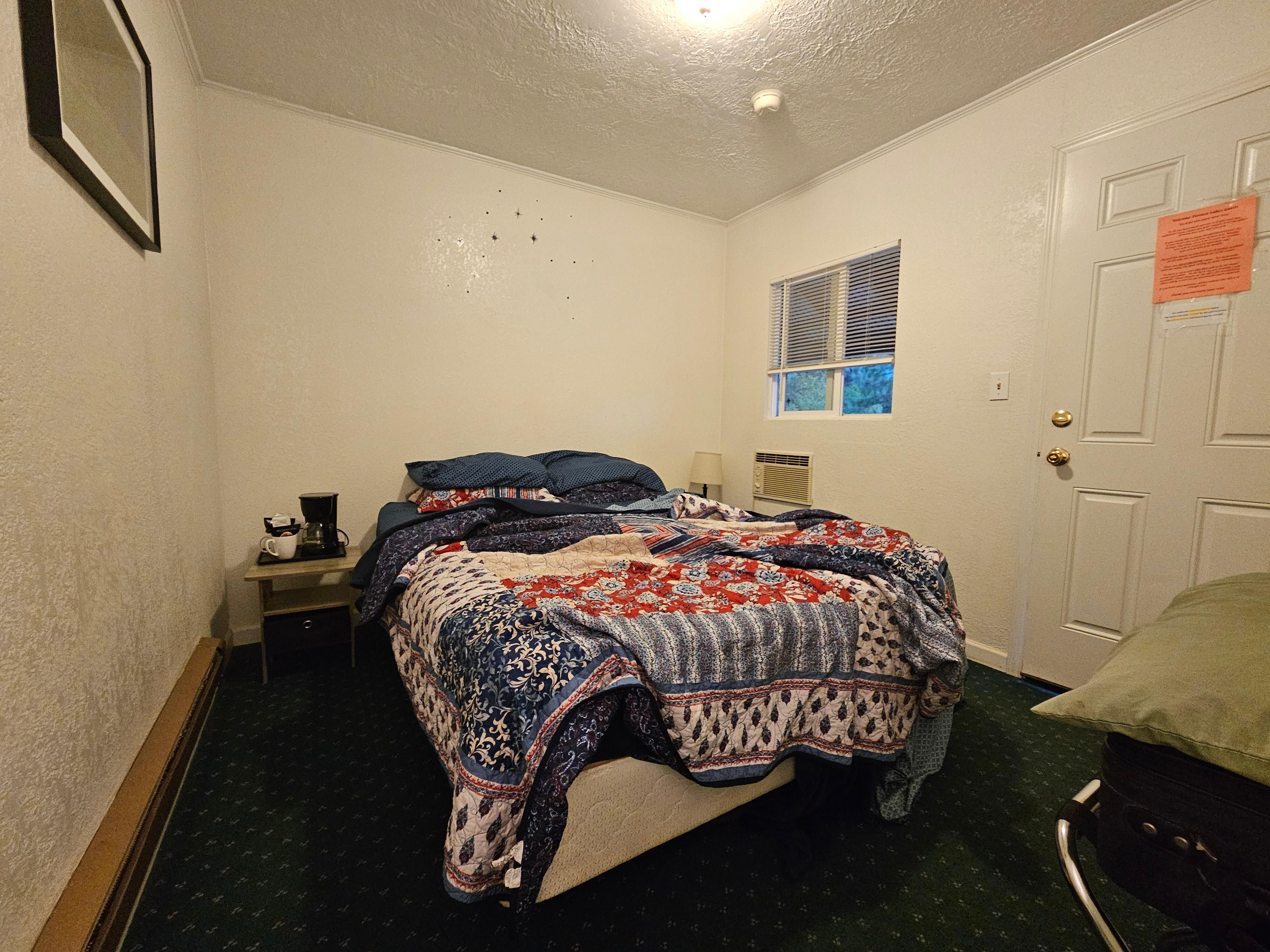Room basic and very small.