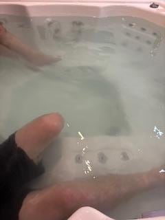 Hot Tub @ check-in