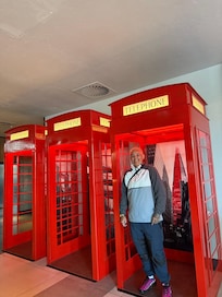 Good Old Fashioned Telephone Boxes