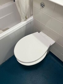 Toilet seat didn't fit