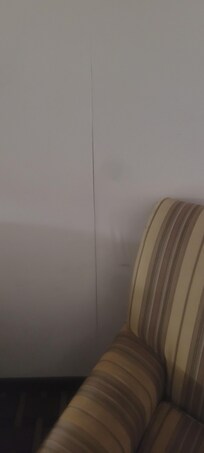 Wall peeling