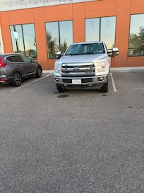 Compact car parking