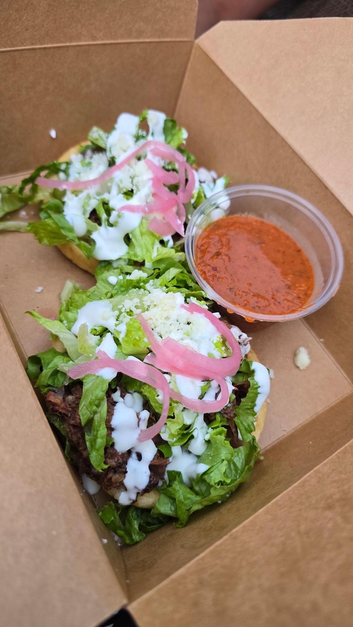 2 mini short rib Sopes. They were great.