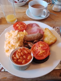 Full English Breakfast, plus there was cereal, yoghurt,fruit and juice.