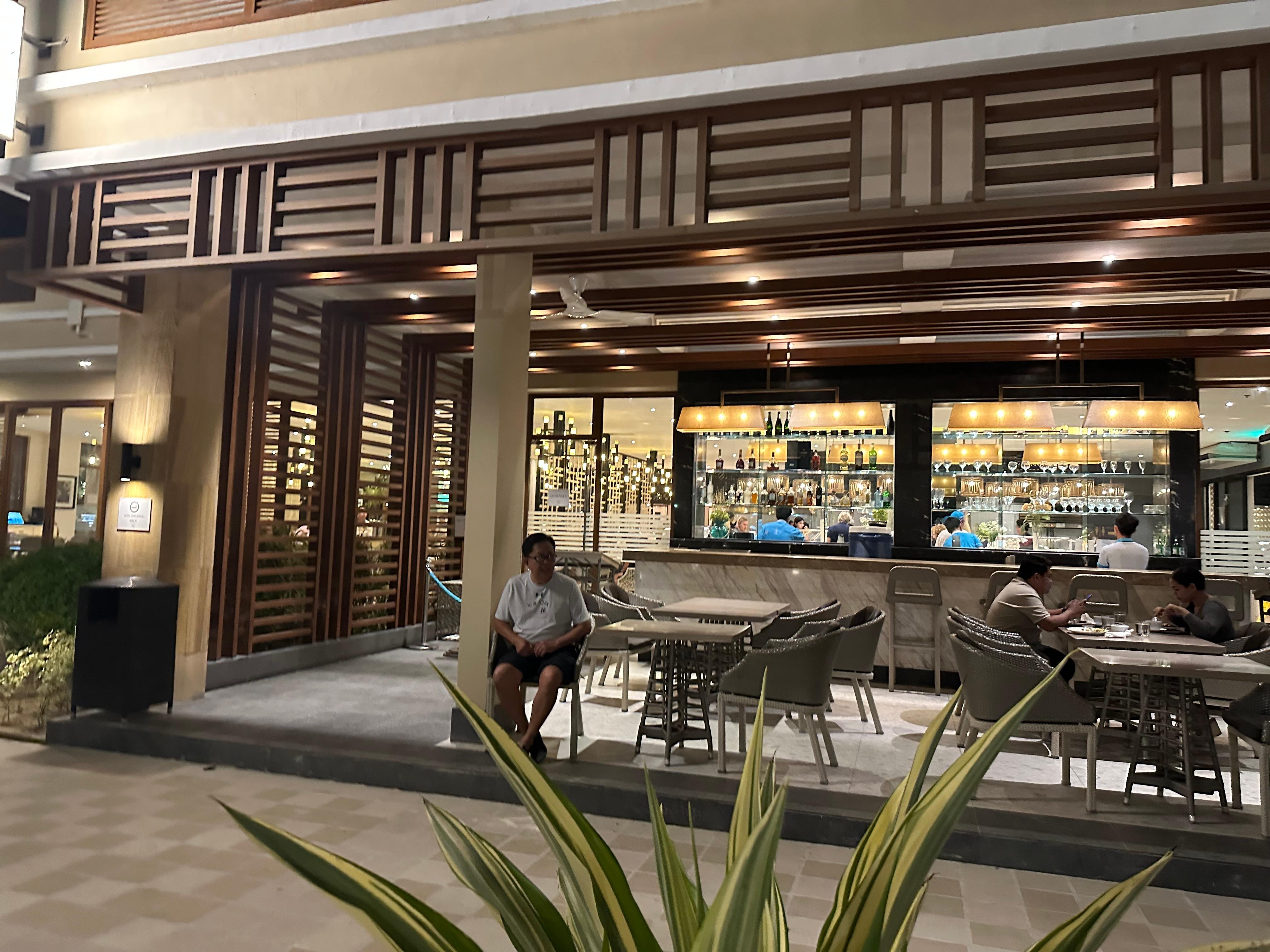 Sea breeze restaurant 