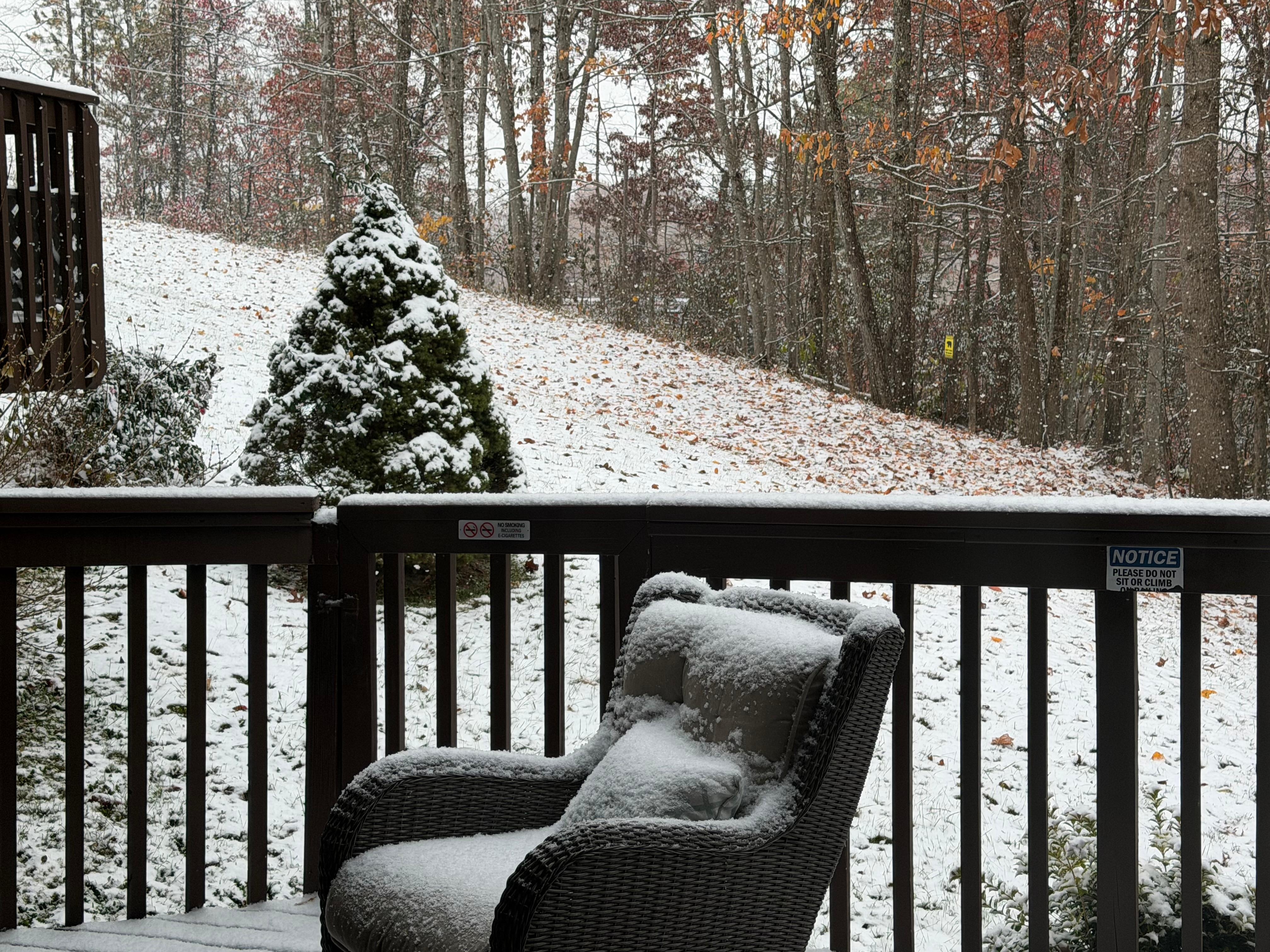 Can see snow from patio.
