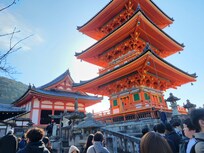 A temple right near by