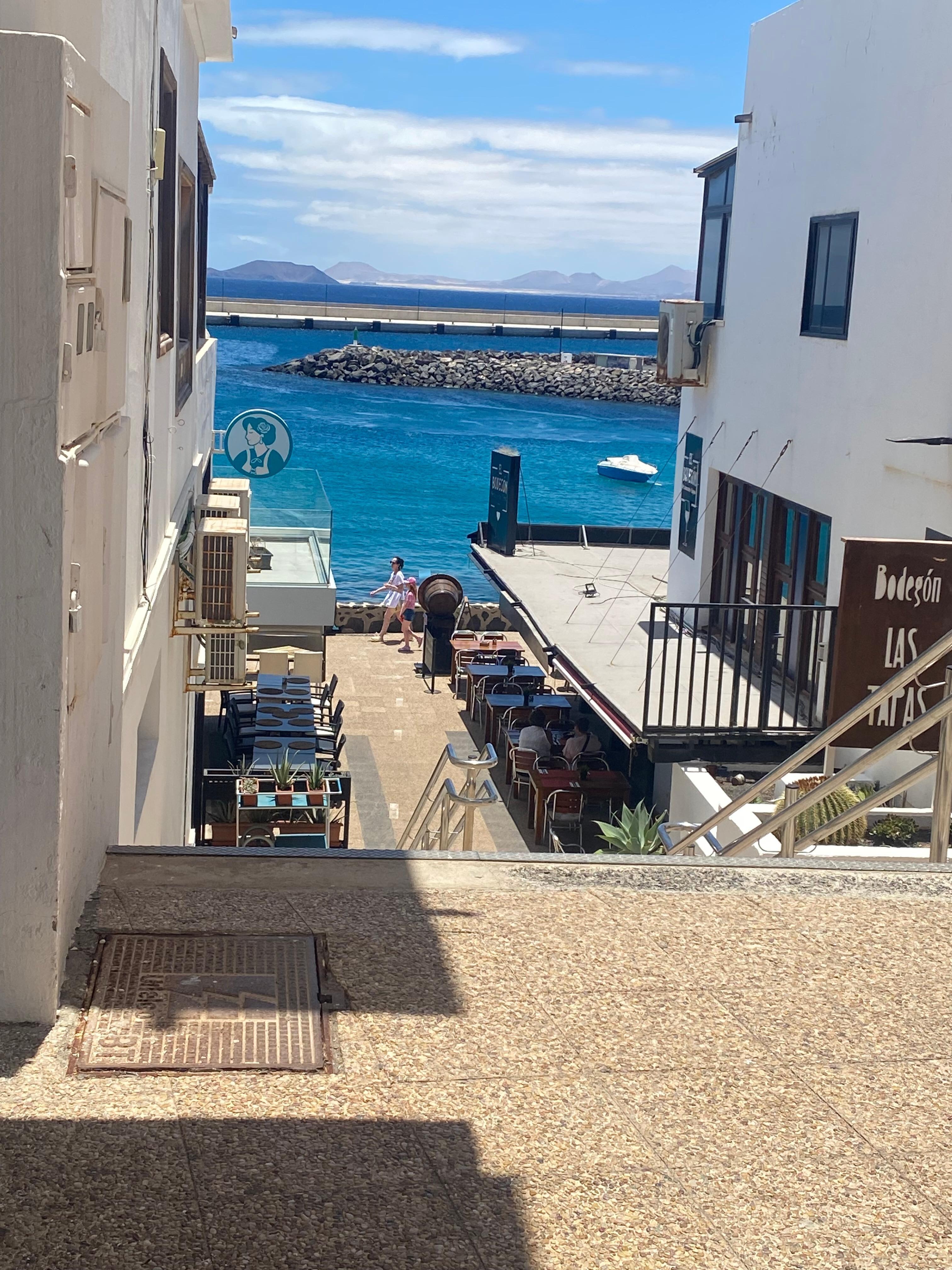 Steps down to lots of restaurants.