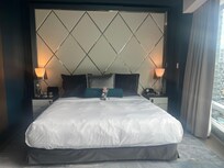 room was small but modern