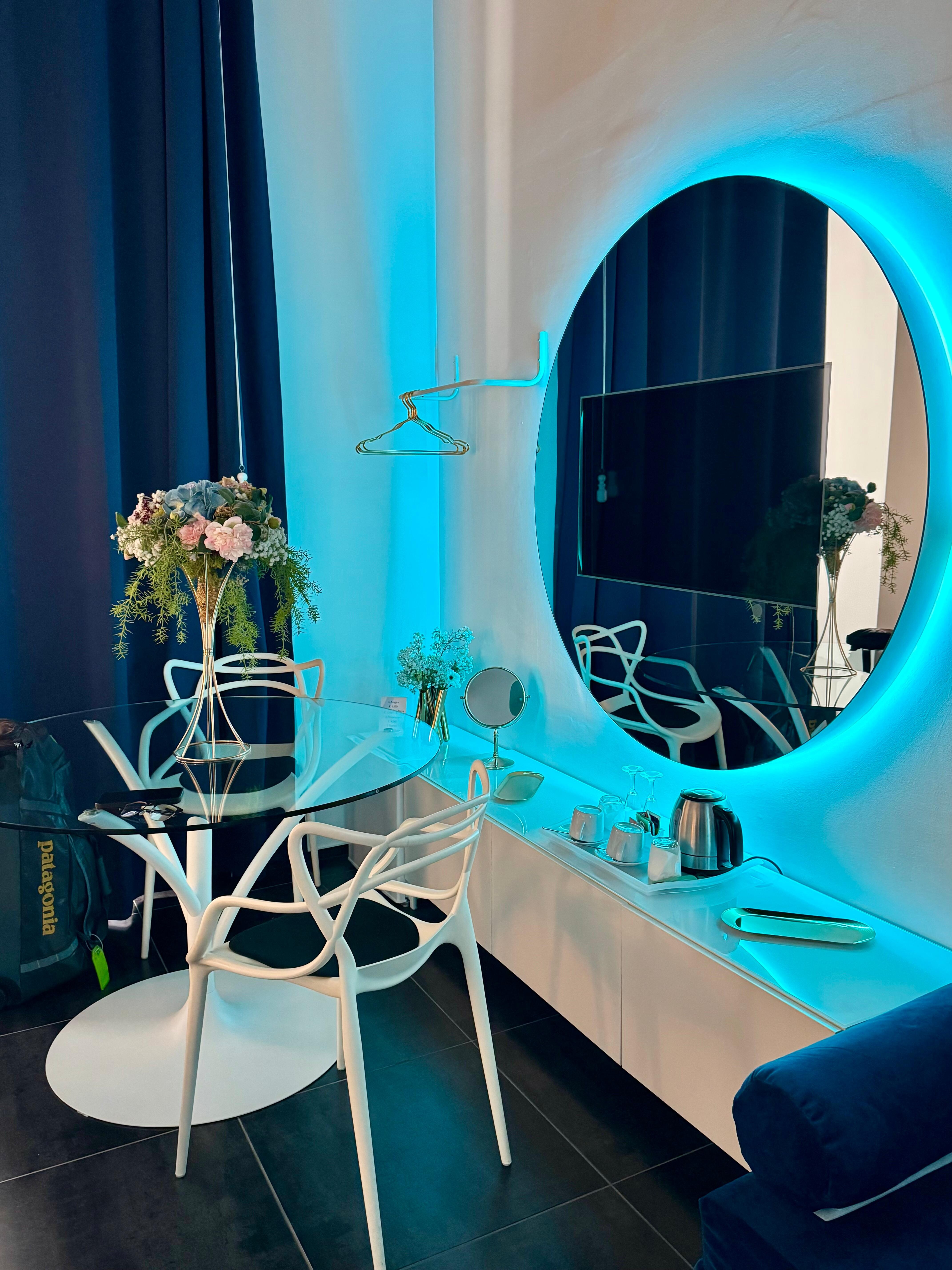 Beautiful decor in our room.