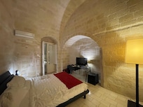 Room 21