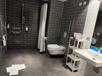 Wunderschönes großes Bad