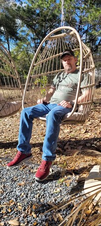 Nice backyard to relax.