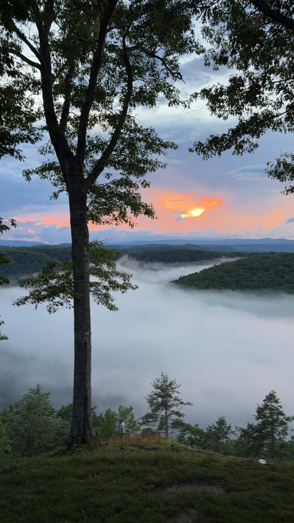 Clouds settled in, so cool at sunset. 