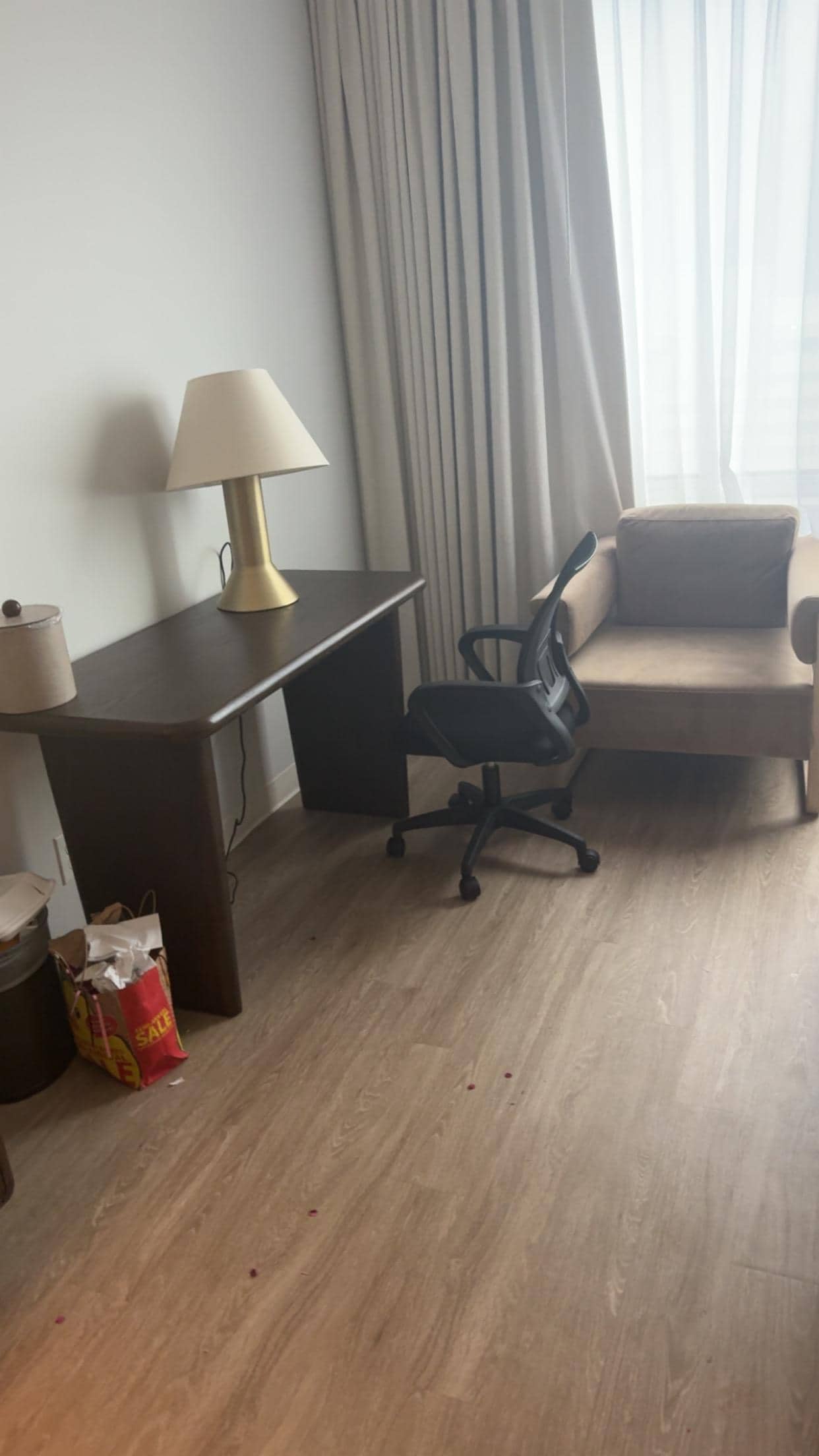 No mini fridge, microwave or coffee maker