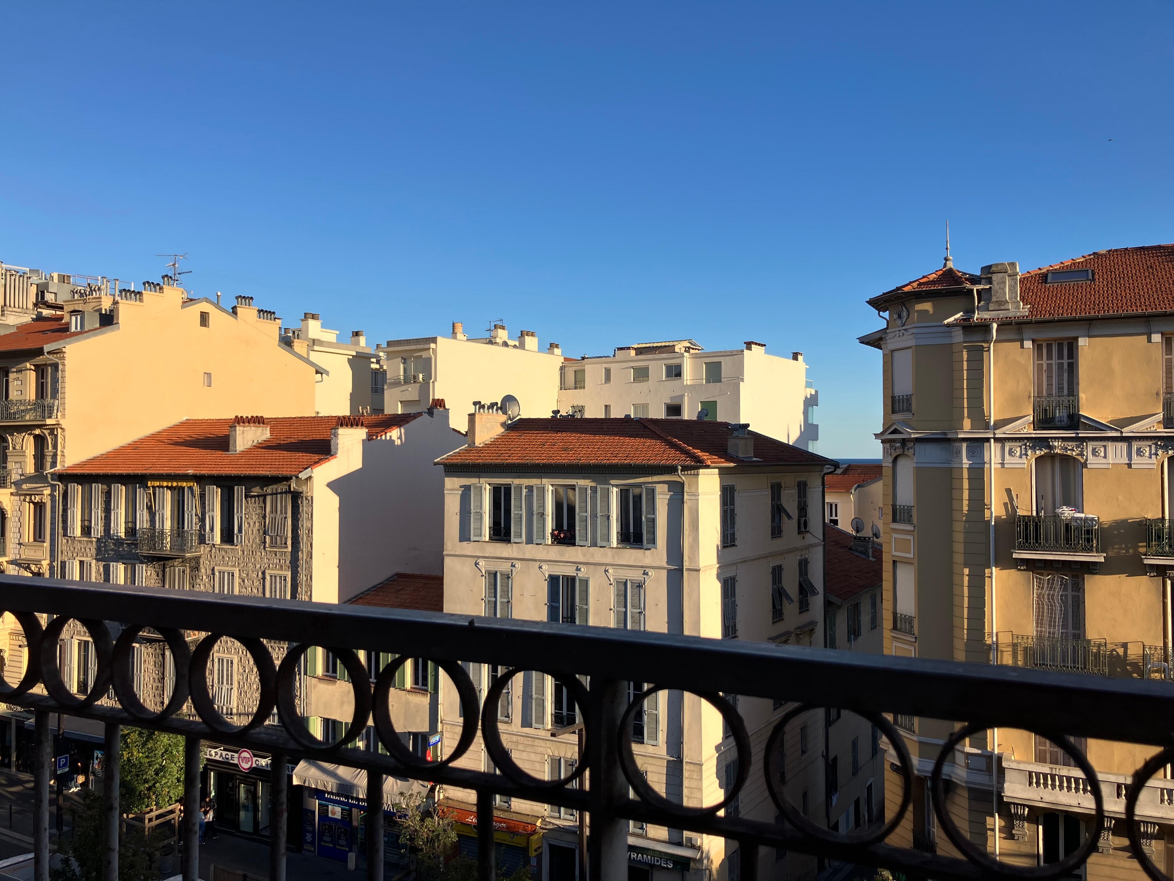 Utsikten från balkongen 🌅