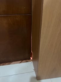 Door not closing closing, plus had a way to lock it.