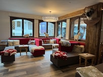 Sitting area when you walk into hotel