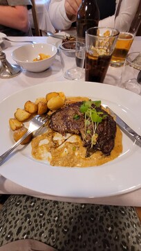 Jättegod entrecote med vitlökspotatis o wokade grönsaker