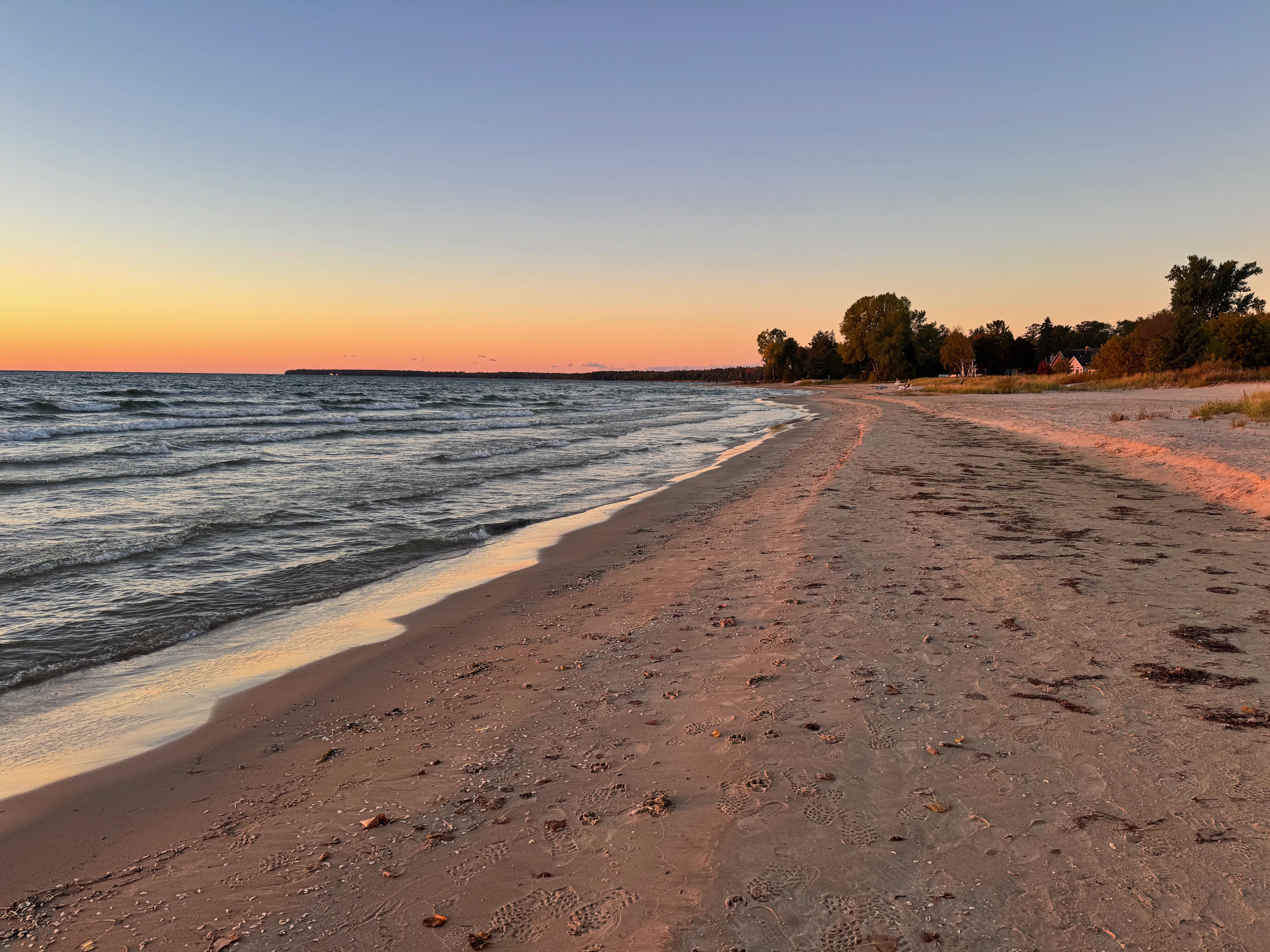 Shoreline from beach behind Vrbo.