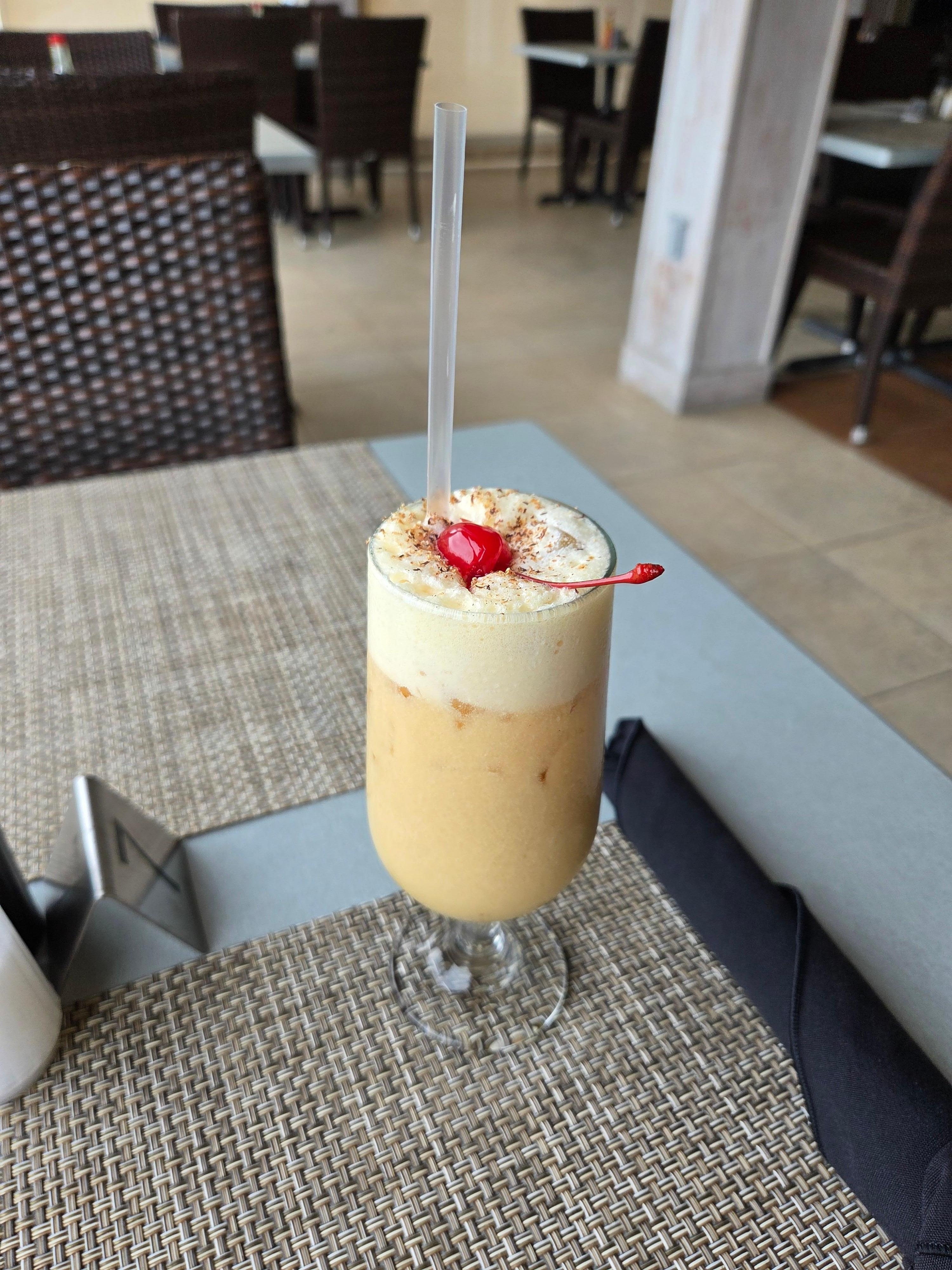 Painkiller - Enjoy the perfect cocktail in the seaside restaurant